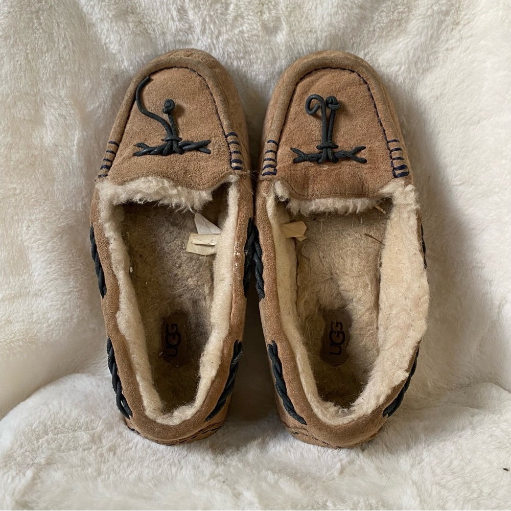 UGG Australia Ansley Brown Suede Lined Moccasin Slippers 7